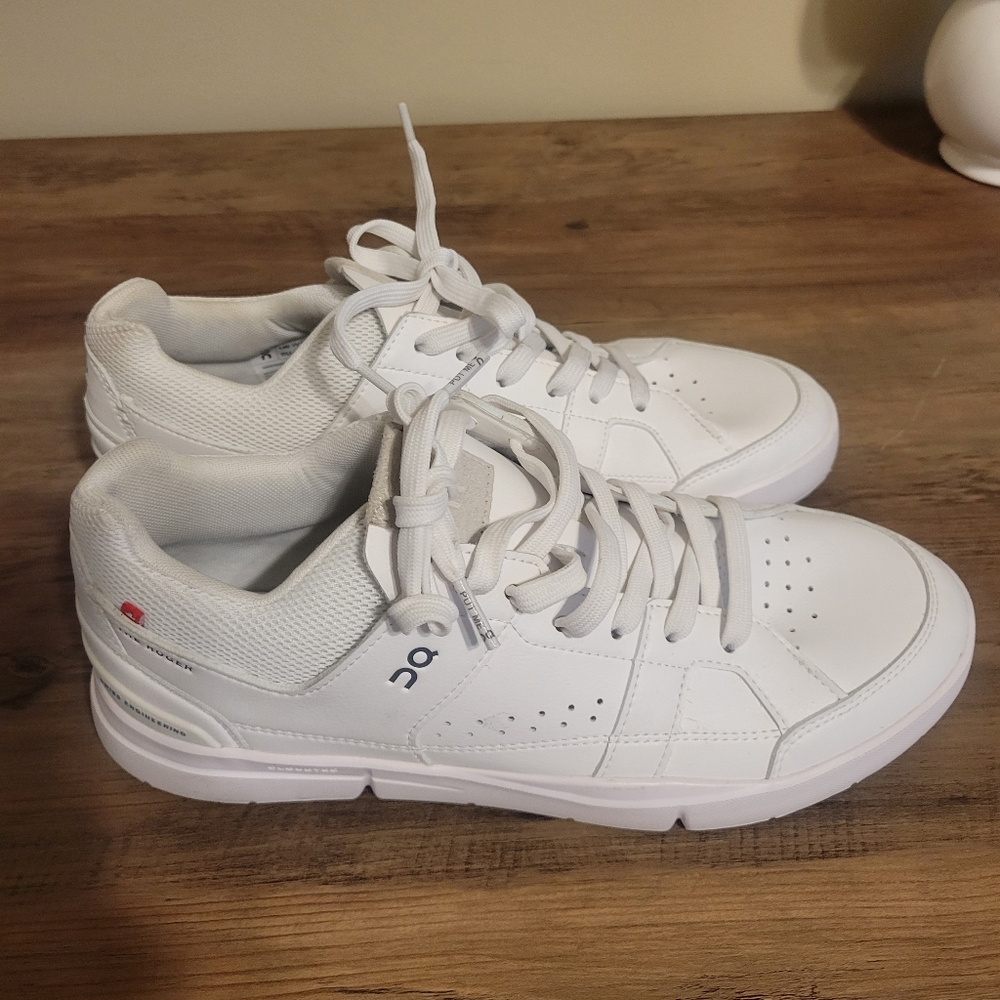 On Running White Roger, Court Tennis Shoes